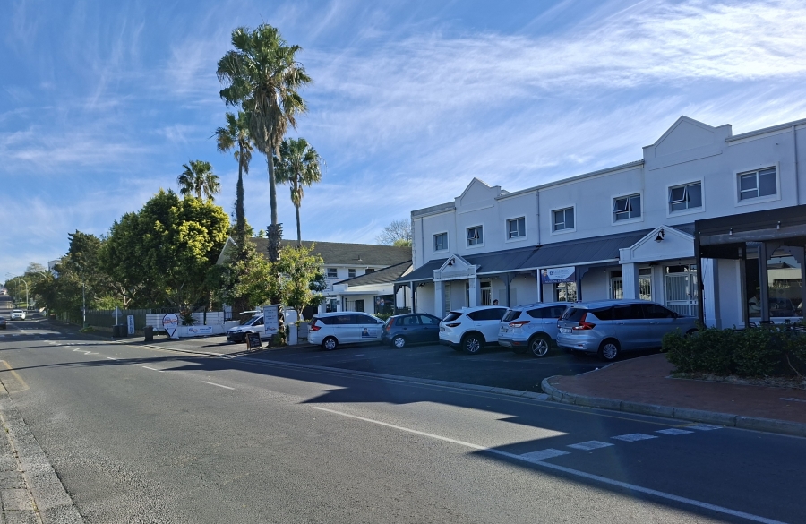To Let commercial Property for Rent in Lionviham Western Cape